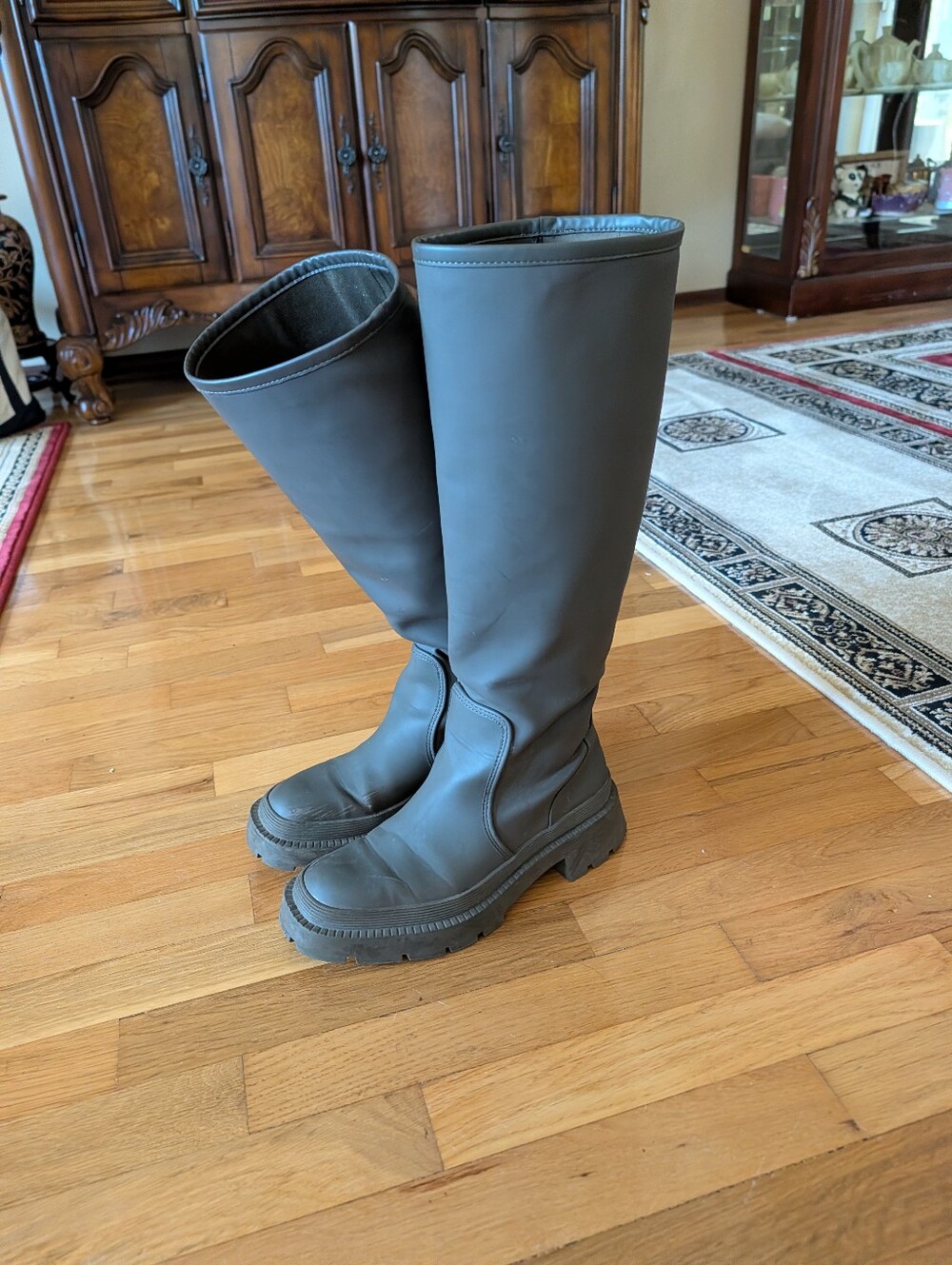 ZARA Dark  green Knee High Tall Rainboots 38 Chunky Sole